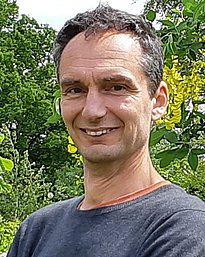 Peter Verburg ist ein weiterer der meistzitierten Wissenschaftler, der ebenfalls teilweise an der WSL forscht. Er kam im Bereich Sozialwissenschaften unter die 230 einflussreichsten Forschenden. Der Geograph arbeitet einen Teil seiner Zeit an der WSL und darüber hinaus an der Vrije Universiteit Amsterdam in den Niederlanden an der Entwicklung der Landnutzung.