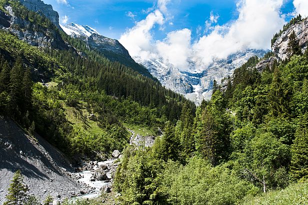 Das Bild zeigt das Sefinental (BE). Solche unerschlossenen Landschaften gibt es in der Schweiz fast nur im Gebirge. (Foto: Markus Bolliger)